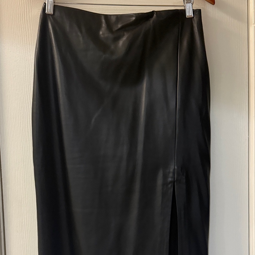 Express Elegant Black Apparel - image 3